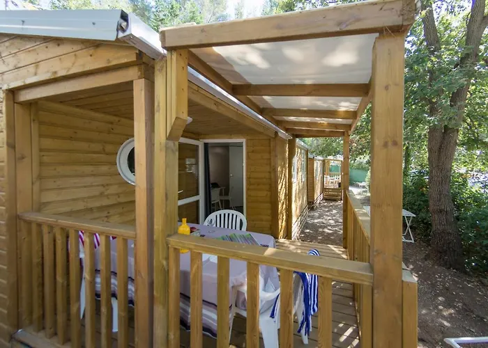 Camping Les Playes